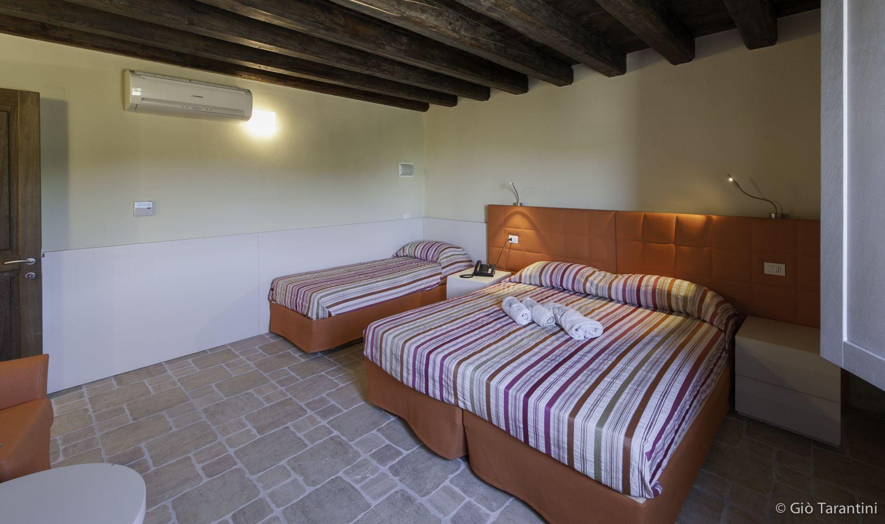 Liscia Country Relais Guest House Sant'Antonio di Gallura Bagian luar foto