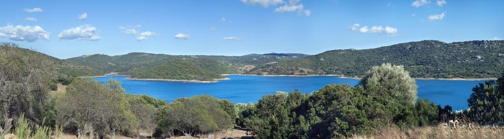 Liscia Country Relais Guest House Sant'Antonio di Gallura Bagian luar foto